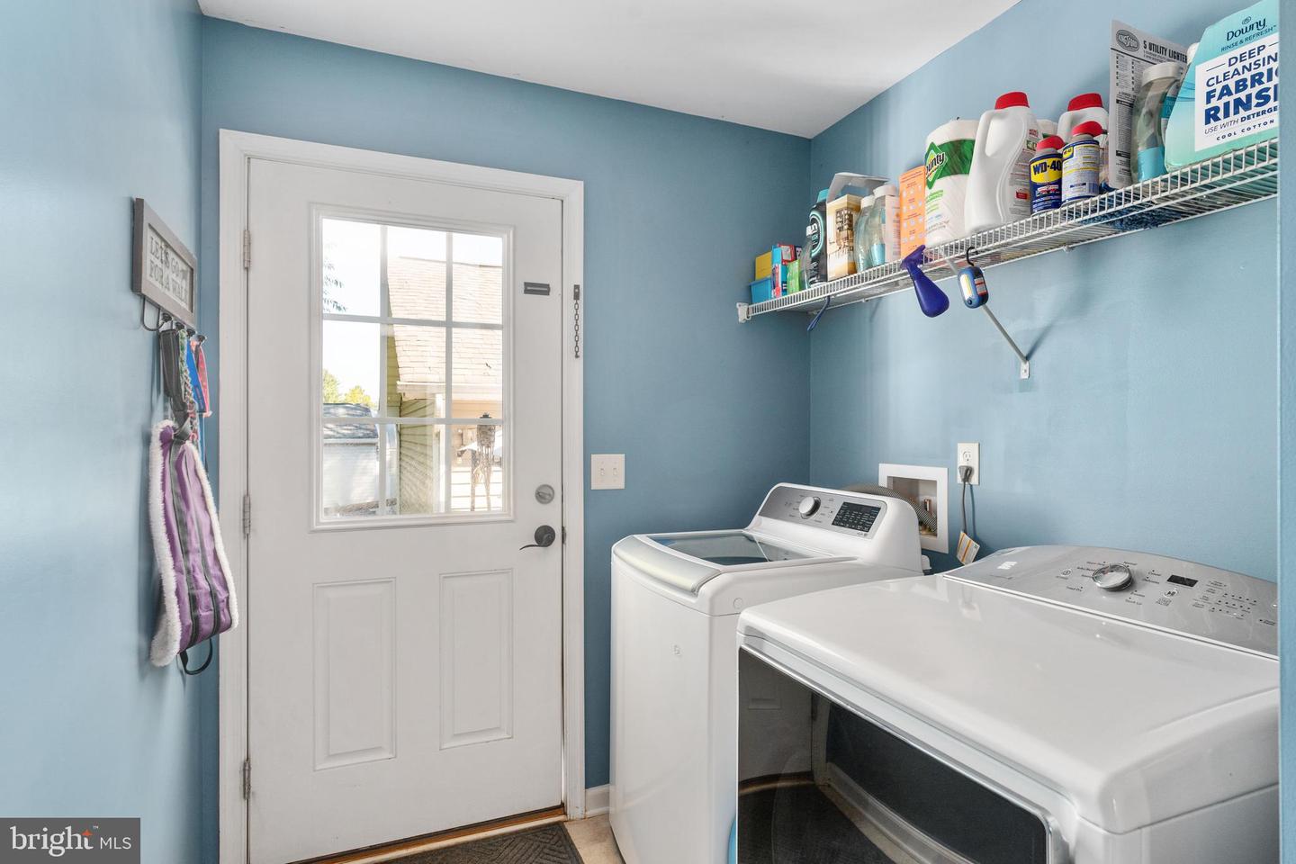13668 POST OAK RD, SPOTSYLVANIA, Virginia 22551, 4 Bedrooms Bedrooms, ,3 BathroomsBathrooms,Residential,For sale,13668 POST OAK RD,VASP2034902 MLS # VASP2034902