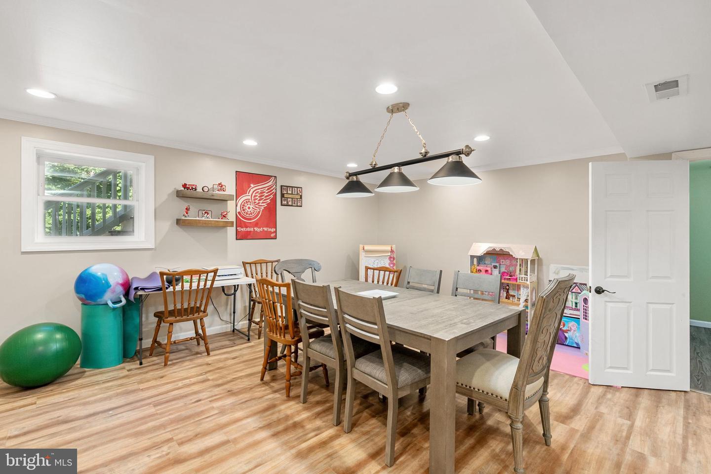 13668 POST OAK RD, SPOTSYLVANIA, Virginia 22551, 4 Bedrooms Bedrooms, ,3 BathroomsBathrooms,Residential,For sale,13668 POST OAK RD,VASP2034902 MLS # VASP2034902