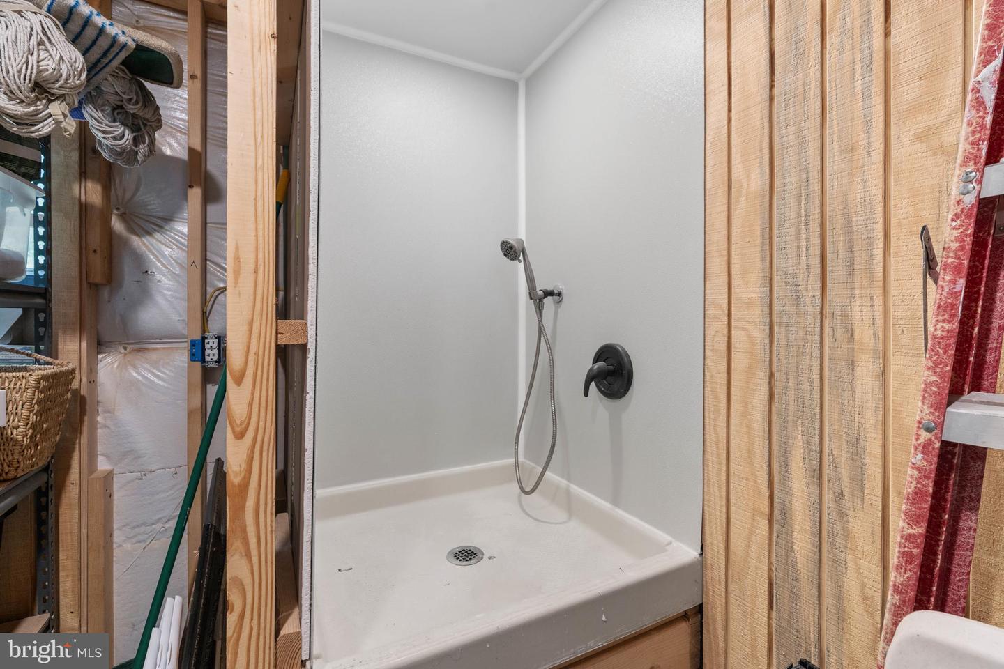 13668 POST OAK RD, SPOTSYLVANIA, Virginia 22551, 4 Bedrooms Bedrooms, ,3 BathroomsBathrooms,Residential,For sale,13668 POST OAK RD,VASP2034902 MLS # VASP2034902