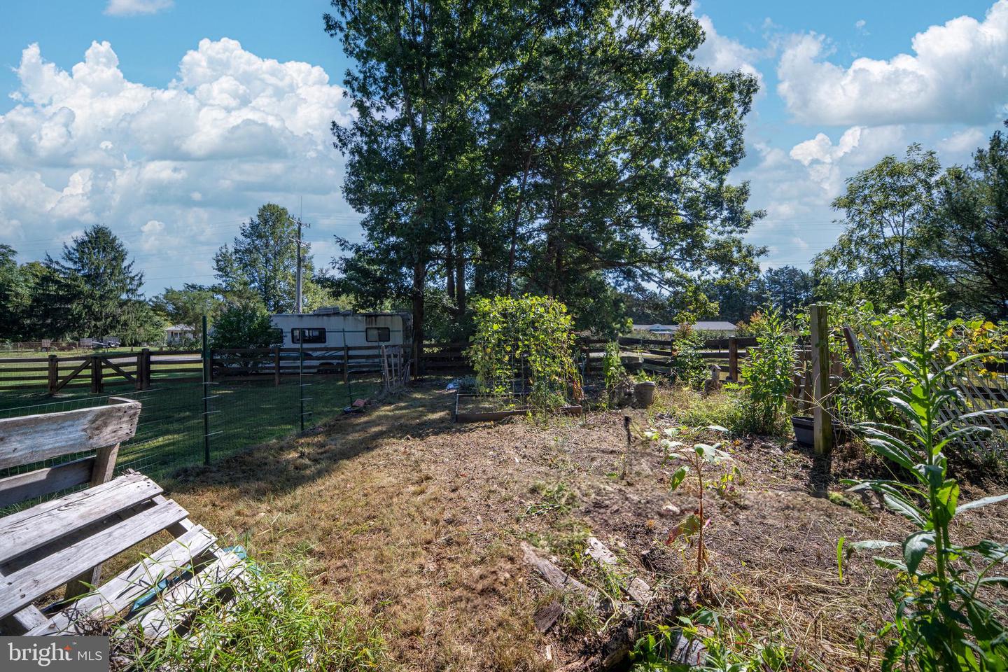 13668 POST OAK RD, SPOTSYLVANIA, Virginia 22551, 4 Bedrooms Bedrooms, ,3 BathroomsBathrooms,Residential,For sale,13668 POST OAK RD,VASP2034902 MLS # VASP2034902
