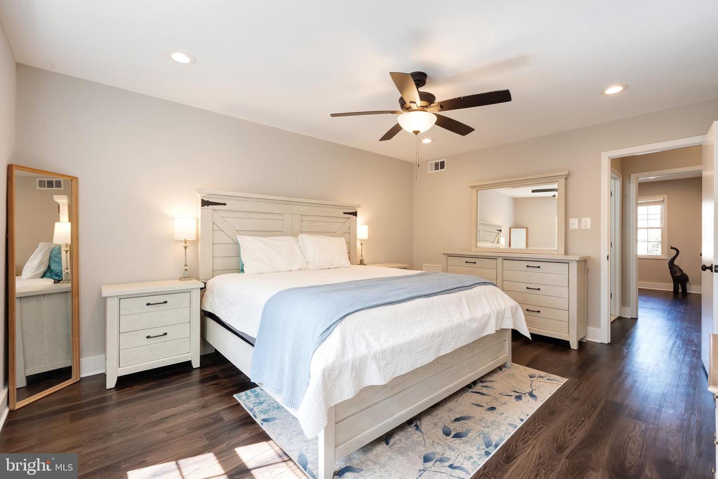 5829 REXFORD DR #713, SPRINGFIELD, Virginia 22152, 2 Bedrooms Bedrooms, ,2 BathroomsBathrooms,Residential,For sale,5829 REXFORD DR #713,VAFX2257768 MLS # VAFX2257768