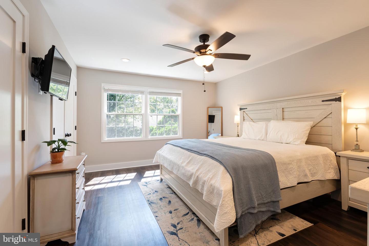 5829 REXFORD DR #713, SPRINGFIELD, Virginia 22152, 2 Bedrooms Bedrooms, ,2 BathroomsBathrooms,Residential,For sale,5829 REXFORD DR #713,VAFX2257768 MLS # VAFX2257768