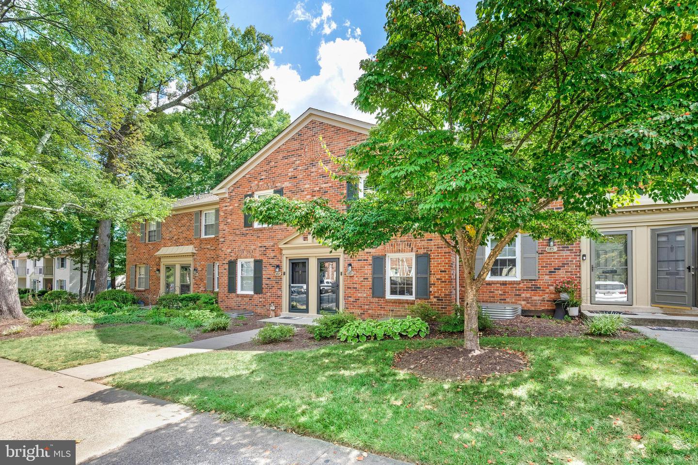 5829 REXFORD DR #713, SPRINGFIELD, Virginia 22152, 2 Bedrooms Bedrooms, ,2 BathroomsBathrooms,Residential,For sale,5829 REXFORD DR #713,VAFX2257768 MLS # VAFX2257768