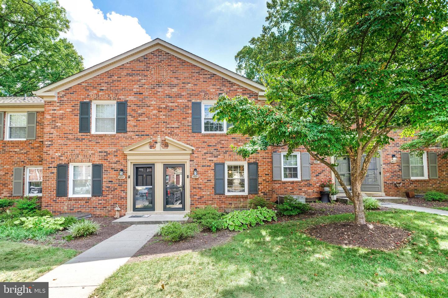 5829 REXFORD DR #713, SPRINGFIELD, Virginia 22152, 2 Bedrooms Bedrooms, ,2 BathroomsBathrooms,Residential,For sale,5829 REXFORD DR #713,VAFX2257768 MLS # VAFX2257768