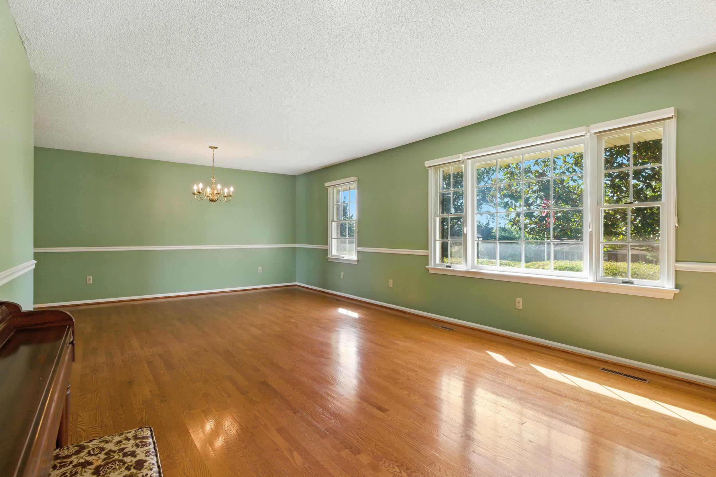 3615 SHEN LAKE DR, ROCKINGHAM, Virginia 22801, 4 Bedrooms Bedrooms, ,3 BathroomsBathrooms,Residential,3615 SHEN LAKE DR,668393 MLS # 668393