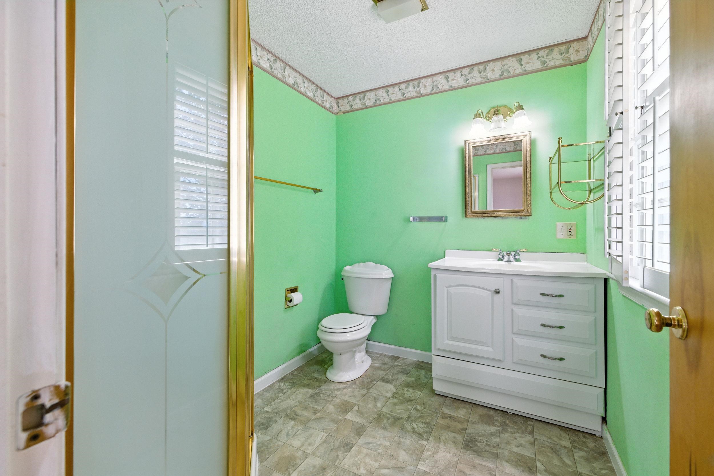 3615 SHEN LAKE DR, ROCKINGHAM, Virginia 22801, 4 Bedrooms Bedrooms, ,3 BathroomsBathrooms,Residential,3615 SHEN LAKE DR,668393 MLS # 668393