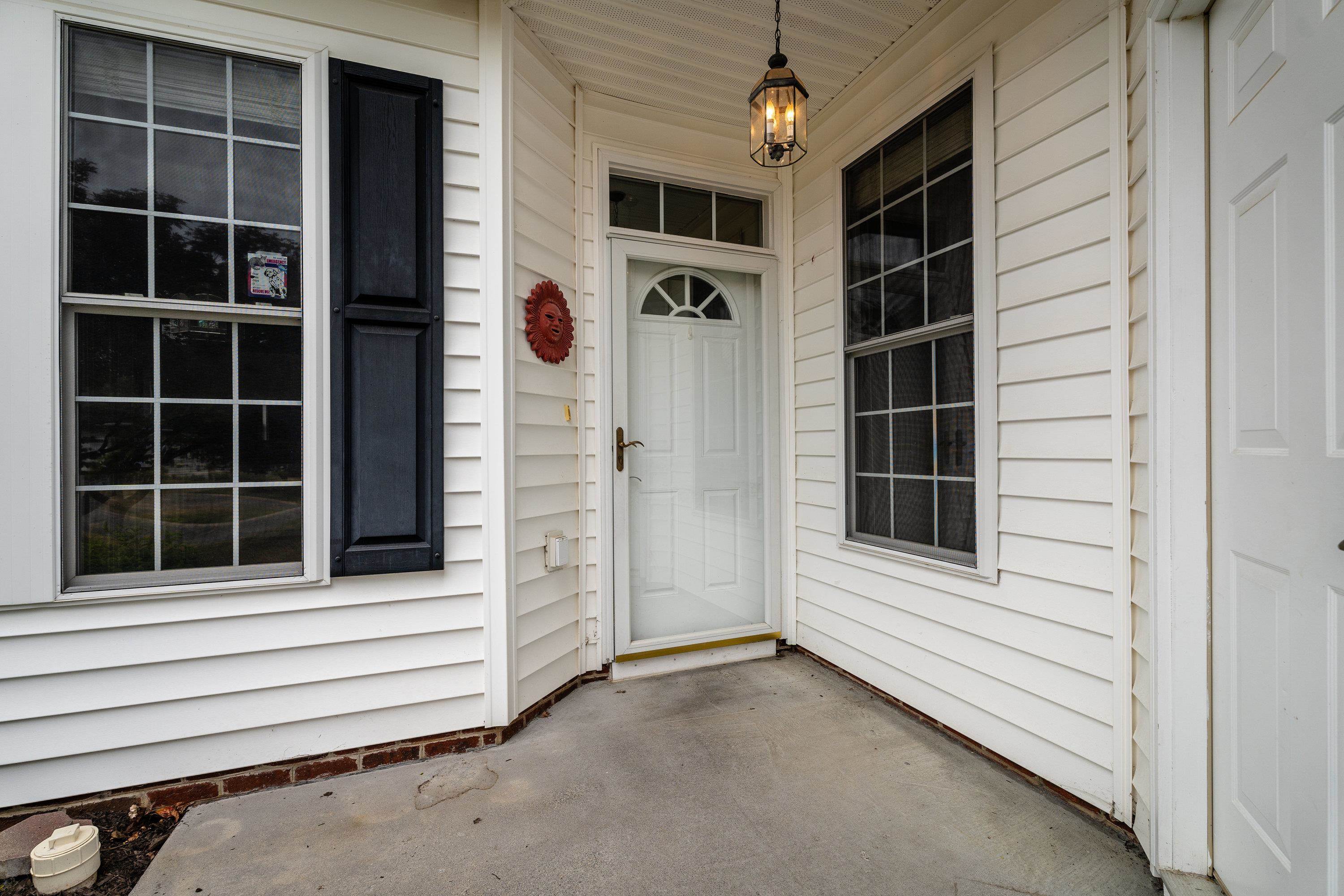 430 SILVER OAKS DR, ROCKINGHAM, Virginia 22801, 2 Bedrooms Bedrooms, ,2 BathroomsBathrooms,Residential,430 SILVER OAKS DR,668394 MLS # 668394