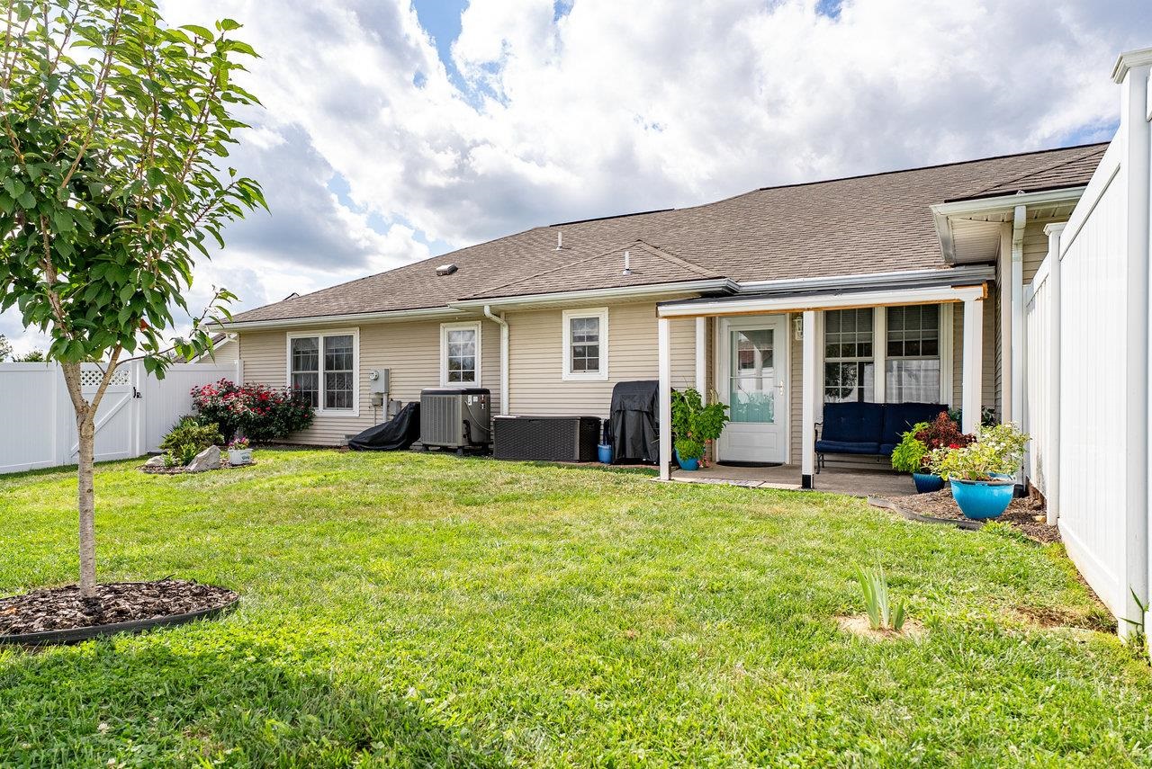 2191 SECRIST LN, ROCKINGHAM, Virginia 22801, 3 Bedrooms Bedrooms, ,2 BathroomsBathrooms,Residential,2191 SECRIST LN,668398 MLS # 668398