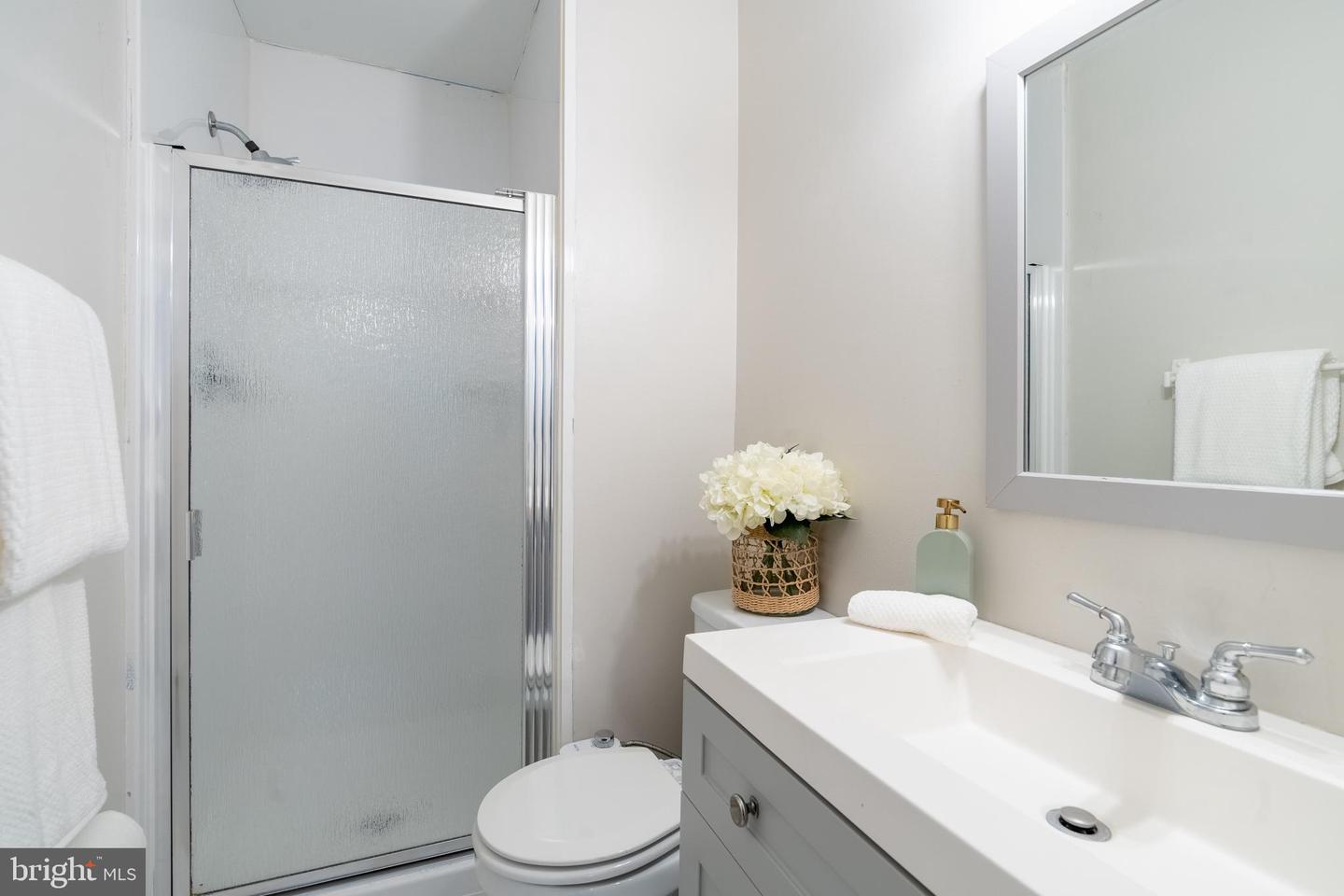 7911 CASA GRANDE PL #122-A, ALEXANDRIA, Virginia 22309, 3 Bedrooms Bedrooms, ,2 BathroomsBathrooms,Residential,For sale,7911 CASA GRANDE PL #122-A,VAFX2258234 MLS # VAFX2258234