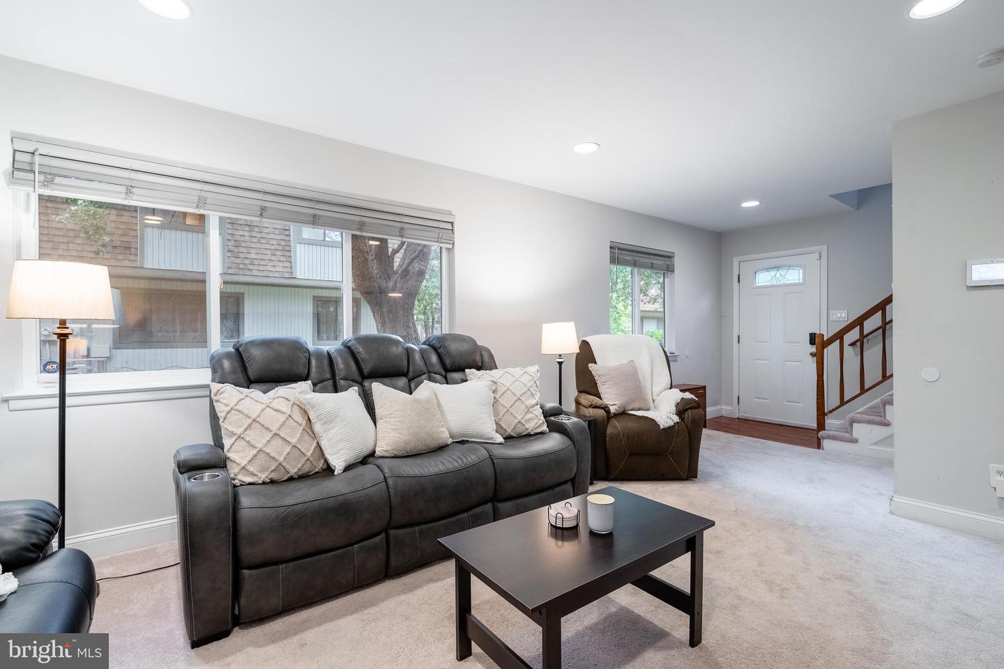 7911 CASA GRANDE PL #122-A, ALEXANDRIA, Virginia 22309, 3 Bedrooms Bedrooms, ,2 BathroomsBathrooms,Residential,For sale,7911 CASA GRANDE PL #122-A,VAFX2258234 MLS # VAFX2258234