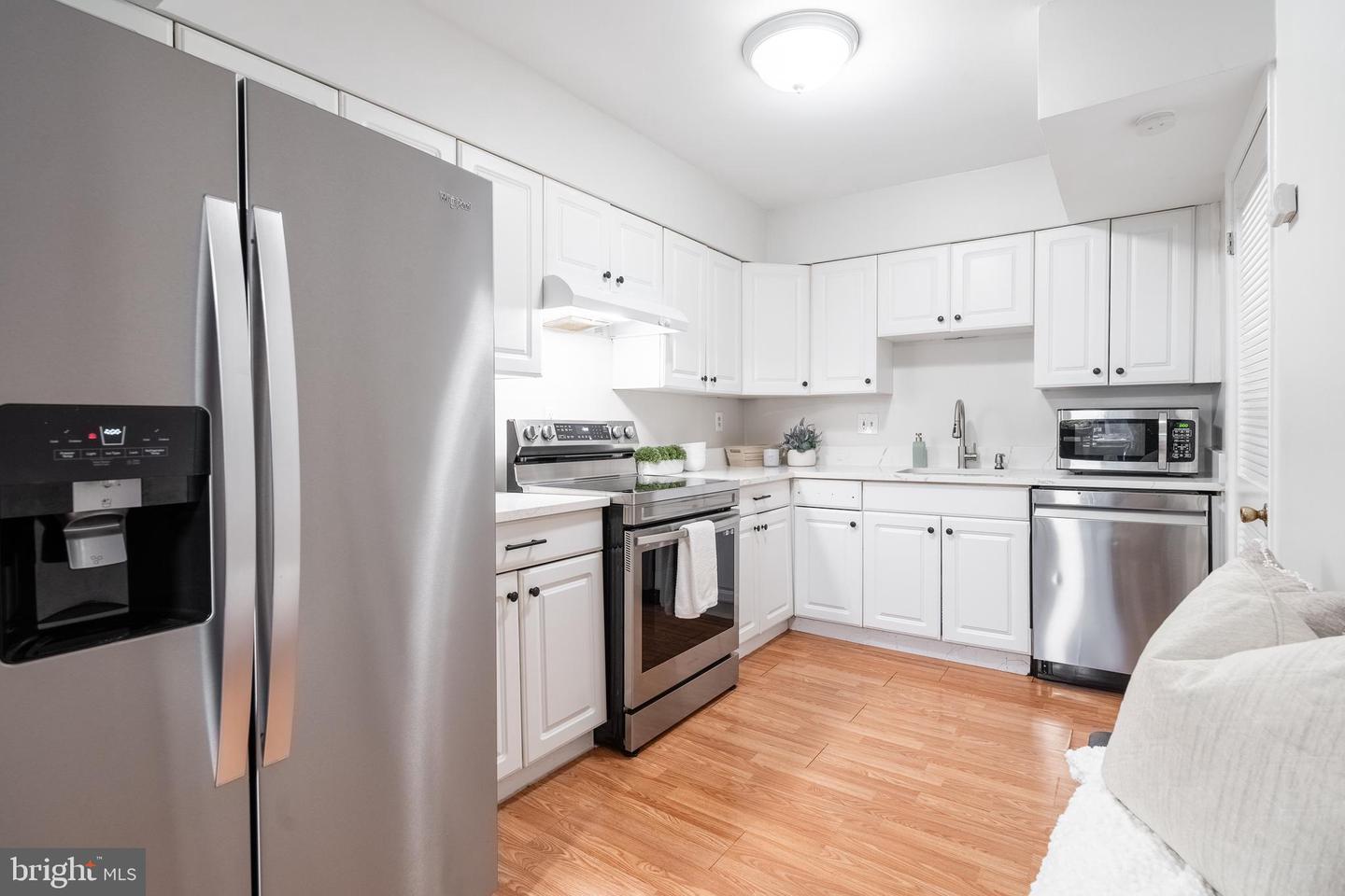 7911 CASA GRANDE PL #122-A, ALEXANDRIA, Virginia 22309, 3 Bedrooms Bedrooms, ,2 BathroomsBathrooms,Residential,For sale,7911 CASA GRANDE PL #122-A,VAFX2258234 MLS # VAFX2258234