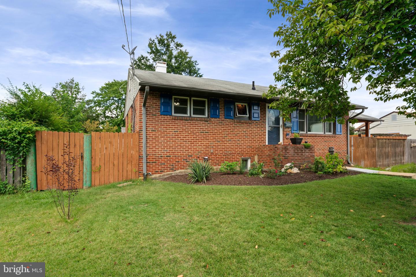 7420 STINSON RD, ALEXANDRIA, Virginia 22306, 5 Bedrooms Bedrooms, ,2 BathroomsBathrooms,Residential,For sale,7420 STINSON RD,VAFX2258546 MLS # VAFX2258546