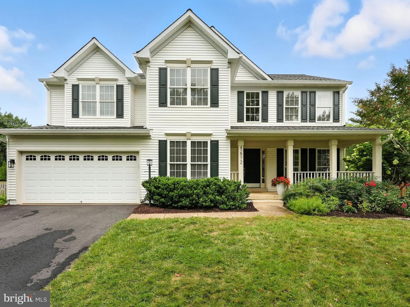 42972 DEER CHASE PL, ASHBURN, Virginia 20147, 4 Bedrooms Bedrooms, ,3 BathroomsBathrooms,Residential,For sale,42972 DEER CHASE PL,VALO2103546 MLS # VALO2103546