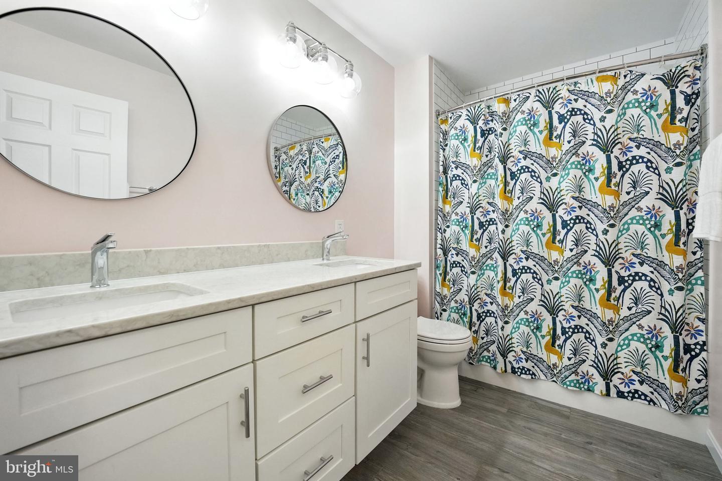 42972 DEER CHASE PL, ASHBURN, Virginia 20147, 4 Bedrooms Bedrooms, ,3 BathroomsBathrooms,Residential,For sale,42972 DEER CHASE PL,VALO2103546 MLS # VALO2103546