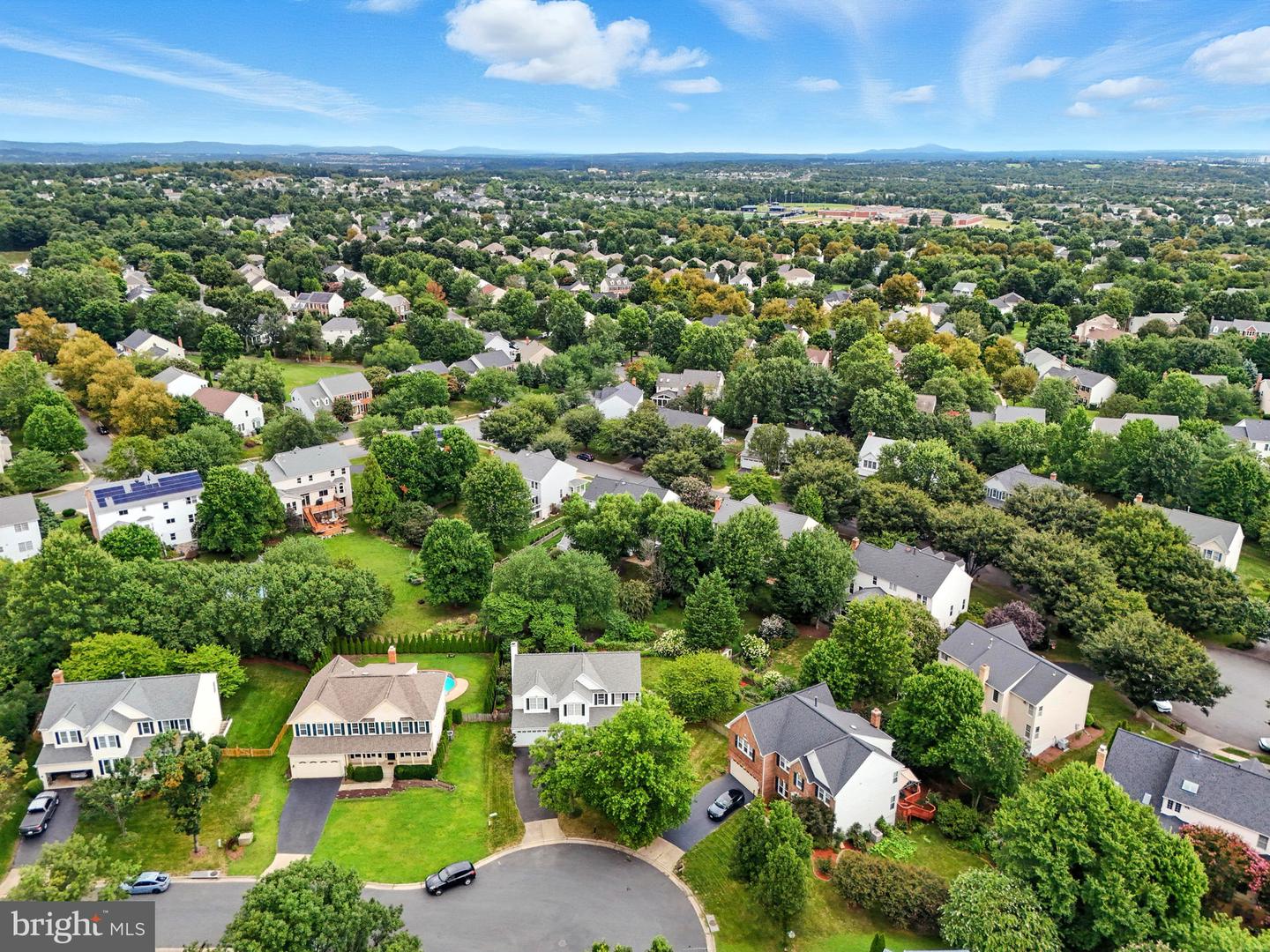 42972 DEER CHASE PL, ASHBURN, Virginia 20147, 4 Bedrooms Bedrooms, ,3 BathroomsBathrooms,Residential,For sale,42972 DEER CHASE PL,VALO2103546 MLS # VALO2103546