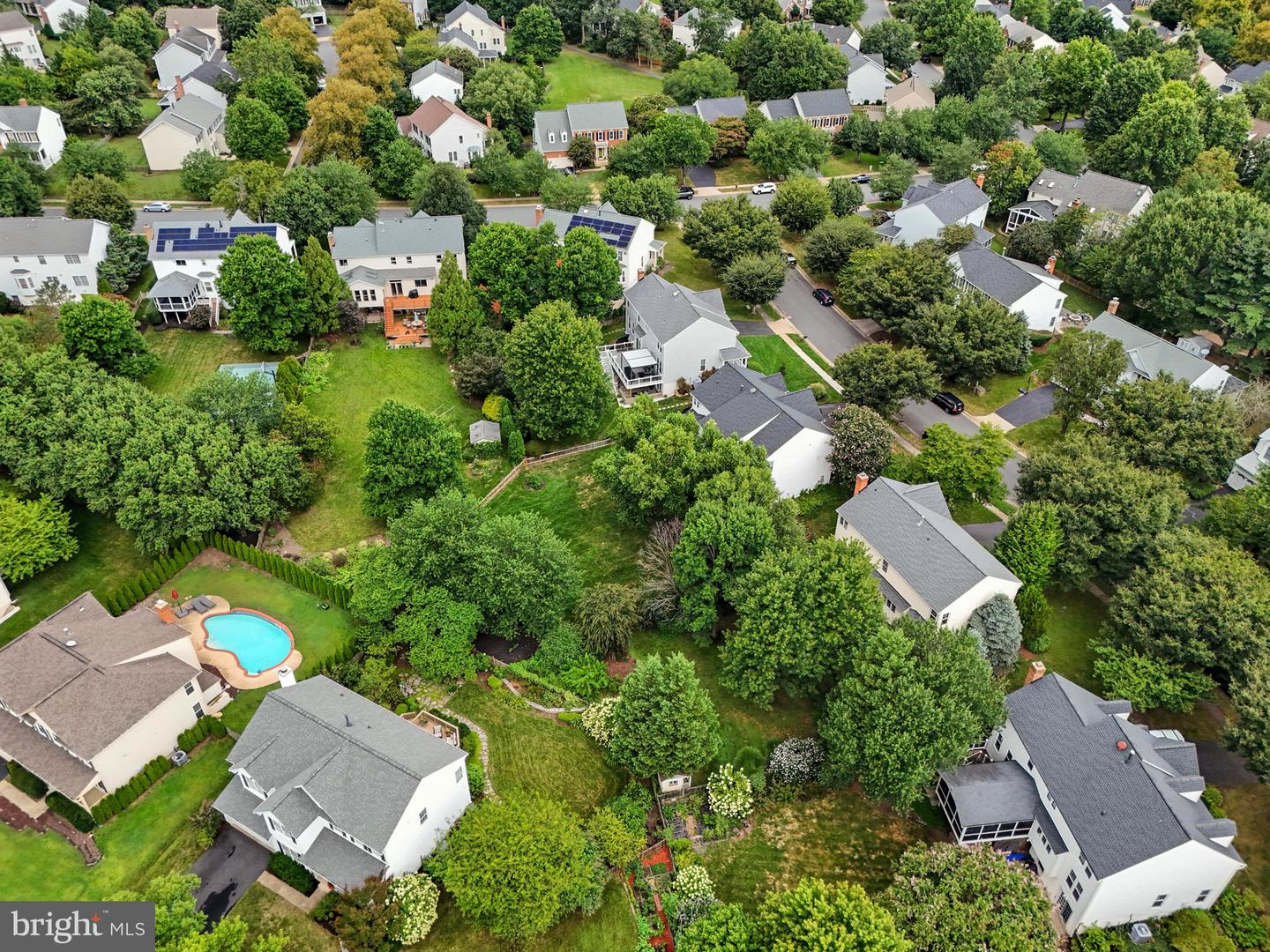42972 DEER CHASE PL, ASHBURN, Virginia 20147, 4 Bedrooms Bedrooms, ,3 BathroomsBathrooms,Residential,For sale,42972 DEER CHASE PL,VALO2103546 MLS # VALO2103546