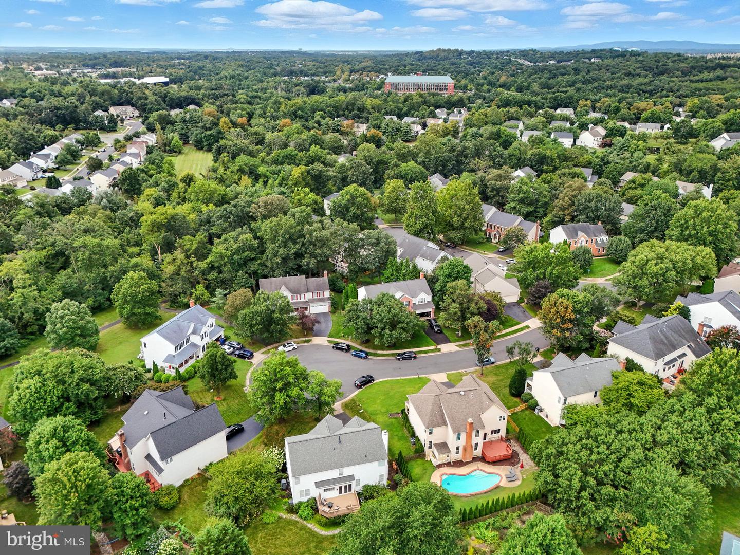 42972 DEER CHASE PL, ASHBURN, Virginia 20147, 4 Bedrooms Bedrooms, ,3 BathroomsBathrooms,Residential,For sale,42972 DEER CHASE PL,VALO2103546 MLS # VALO2103546