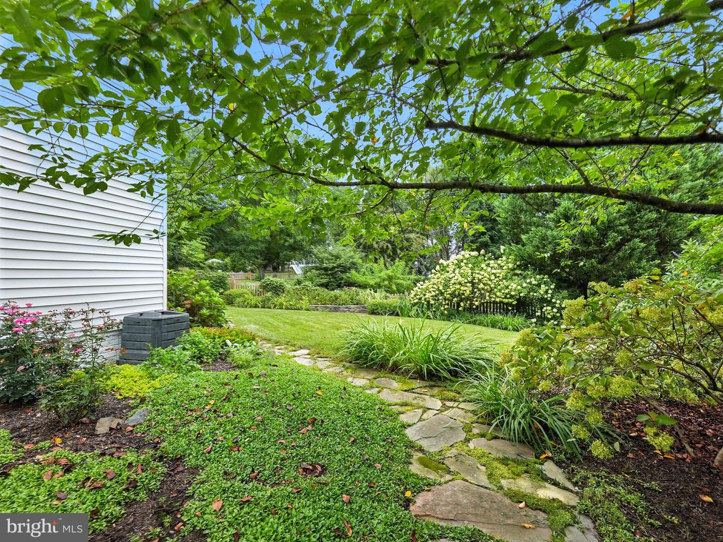42972 DEER CHASE PL, ASHBURN, Virginia 20147, 4 Bedrooms Bedrooms, ,3 BathroomsBathrooms,Residential,For sale,42972 DEER CHASE PL,VALO2103546 MLS # VALO2103546