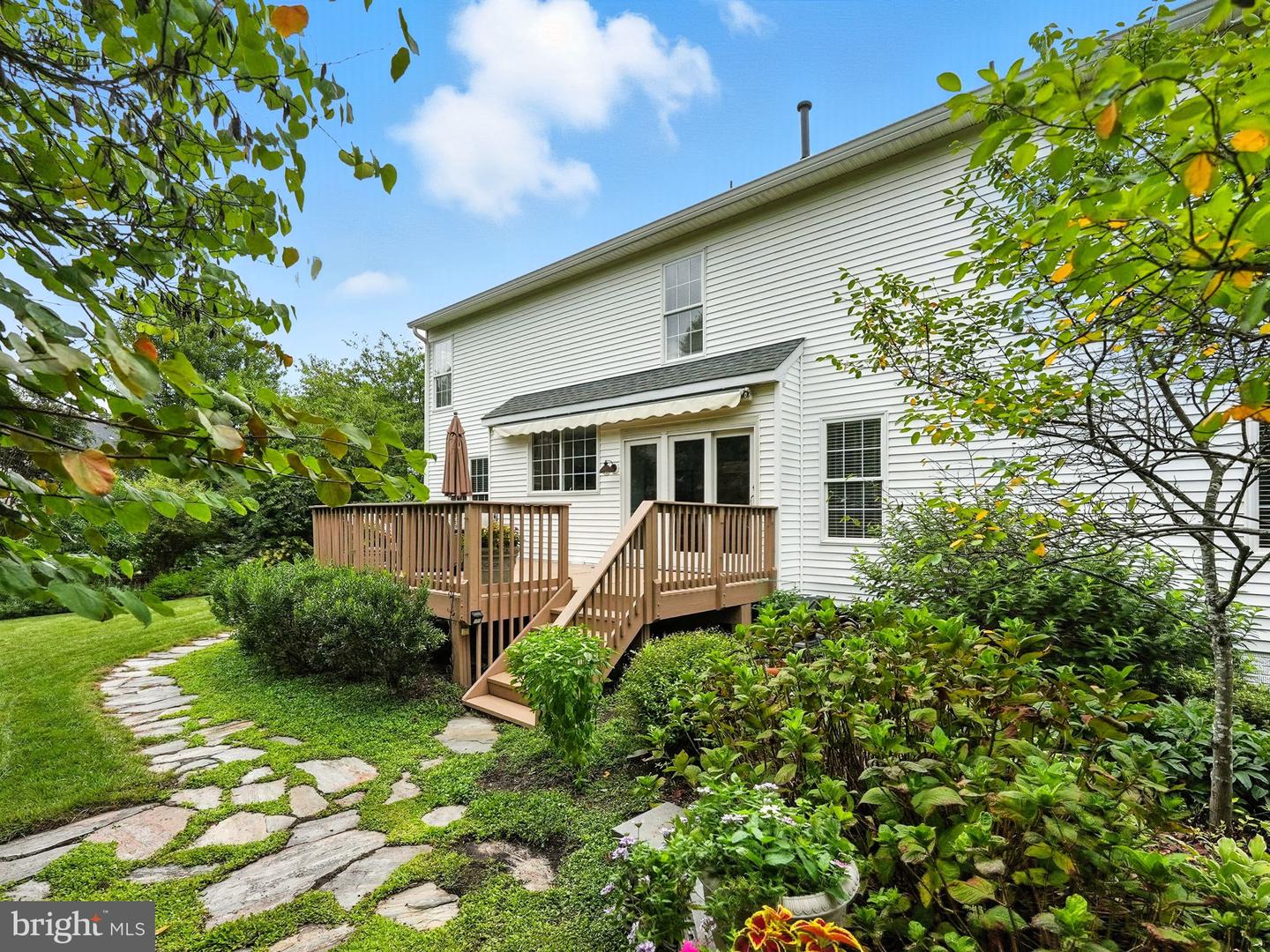 42972 DEER CHASE PL, ASHBURN, Virginia 20147, 4 Bedrooms Bedrooms, ,3 BathroomsBathrooms,Residential,For sale,42972 DEER CHASE PL,VALO2103546 MLS # VALO2103546