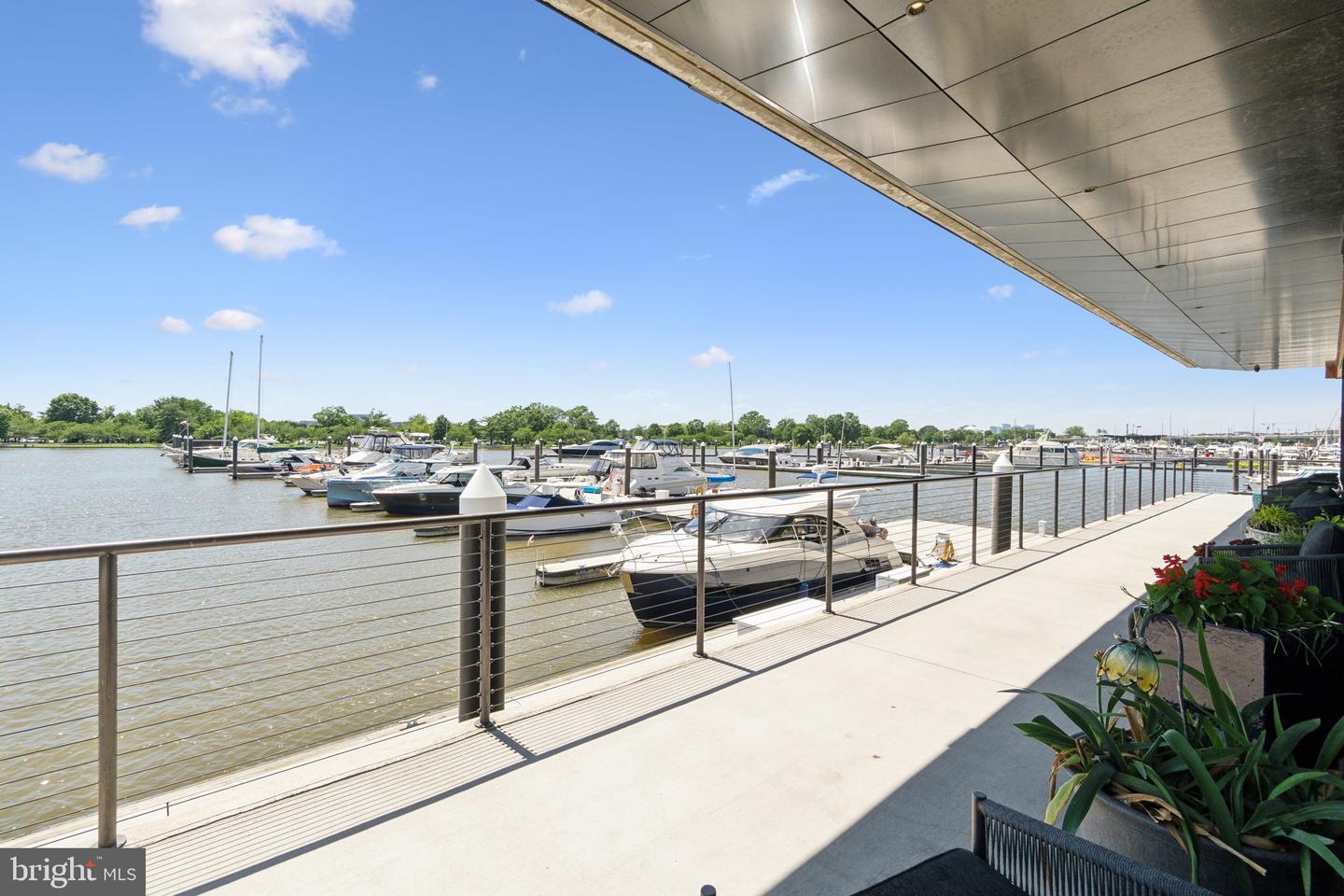 650 WHARF ST SW #Z-01, WASHINGTON, District Of Columbia 20024, 2 Bedrooms Bedrooms, ,1 BathroomBathrooms,Residential,For sale,650 WHARF ST SW #Z-01,DCDC2212982 MLS # DCDC2212982