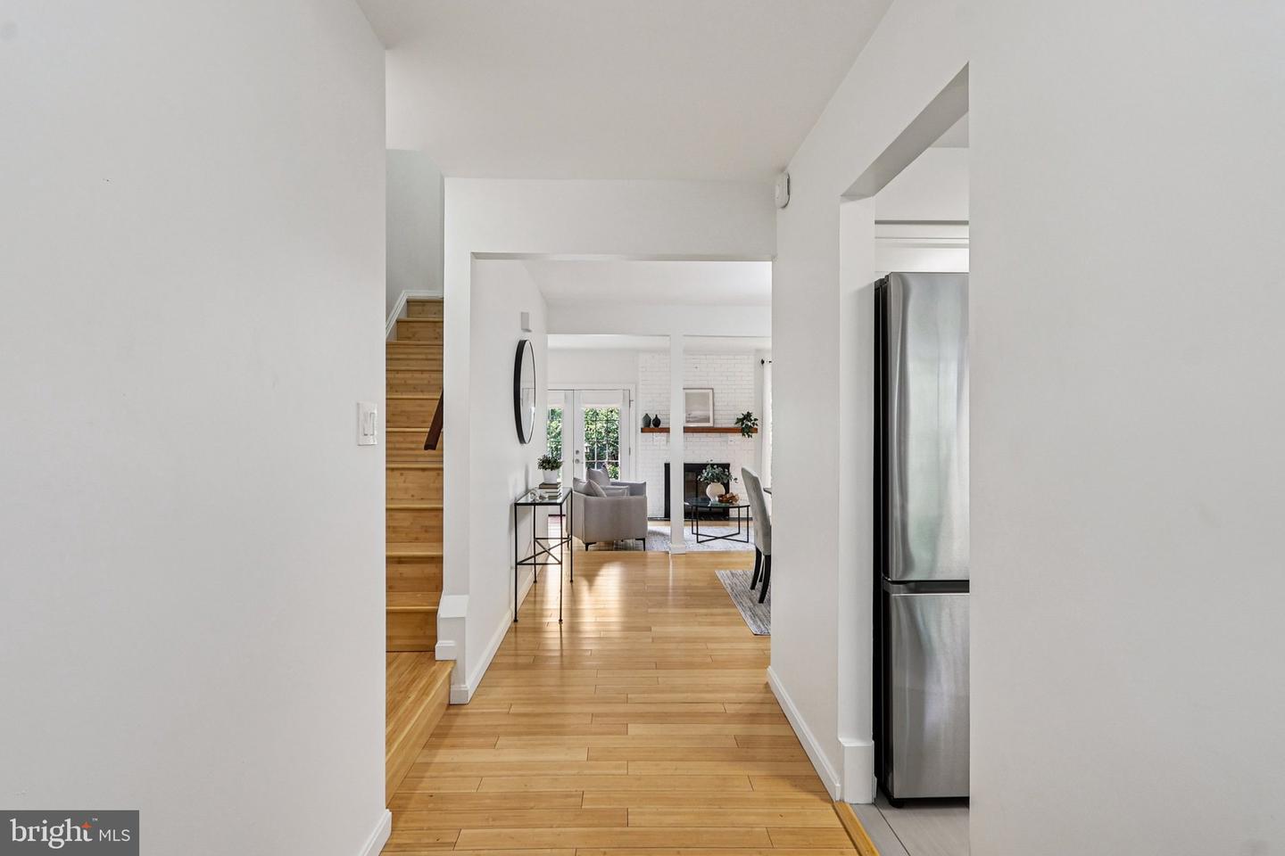 5018 DOMAIN PL, ALEXANDRIA, Virginia 22311, 3 Bedrooms Bedrooms, ,3 BathroomsBathrooms,Residential,For sale,5018 DOMAIN PL,VAAX2048110 MLS # VAAX2048110