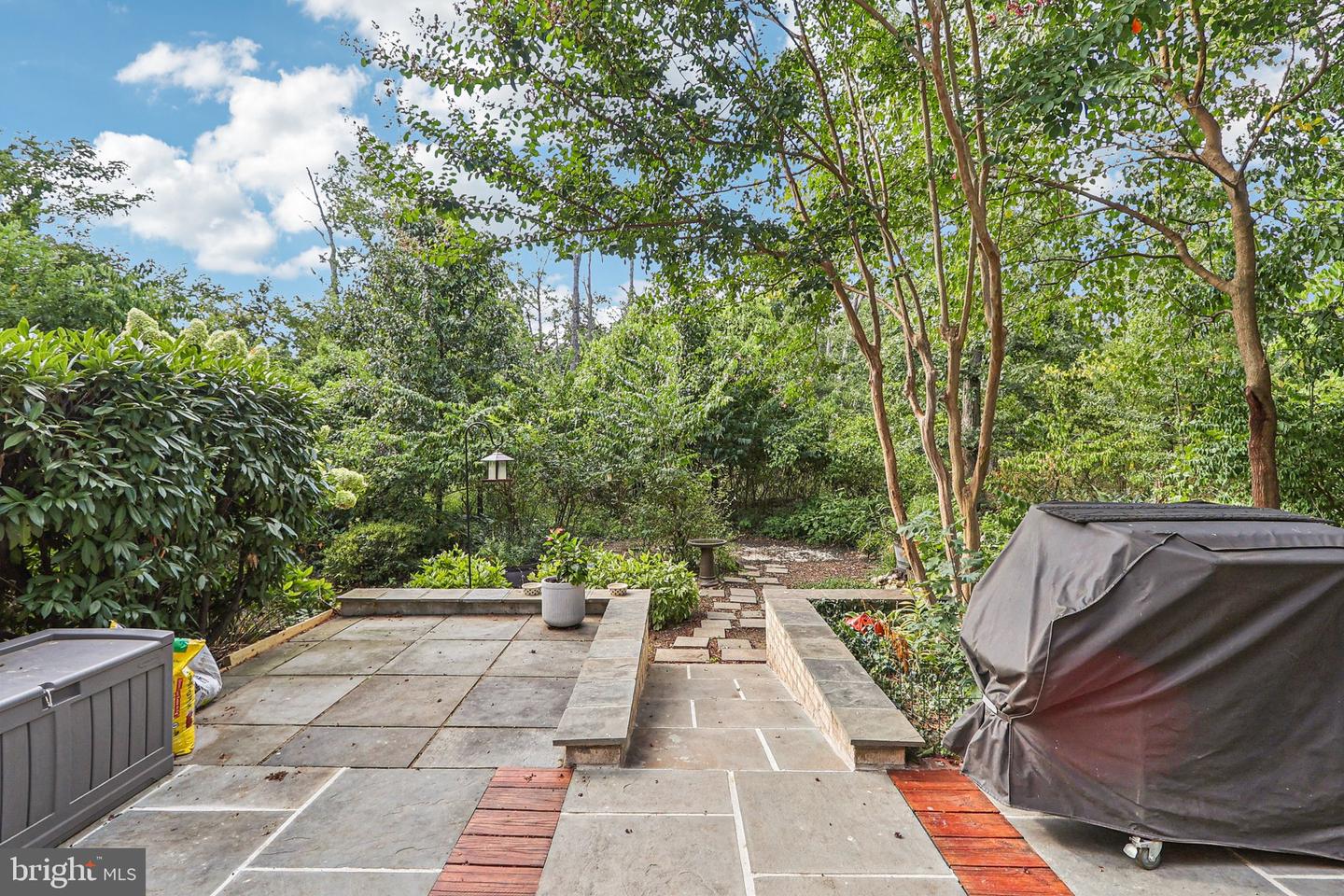 5018 DOMAIN PL, ALEXANDRIA, Virginia 22311, 3 Bedrooms Bedrooms, ,3 BathroomsBathrooms,Residential,For sale,5018 DOMAIN PL,VAAX2048110 MLS # VAAX2048110