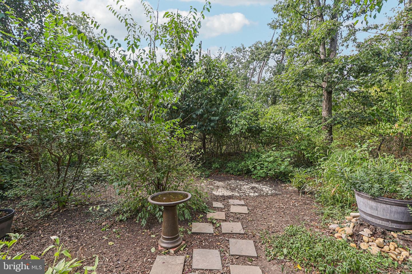 5018 DOMAIN PL, ALEXANDRIA, Virginia 22311, 3 Bedrooms Bedrooms, ,3 BathroomsBathrooms,Residential,For sale,5018 DOMAIN PL,VAAX2048110 MLS # VAAX2048110