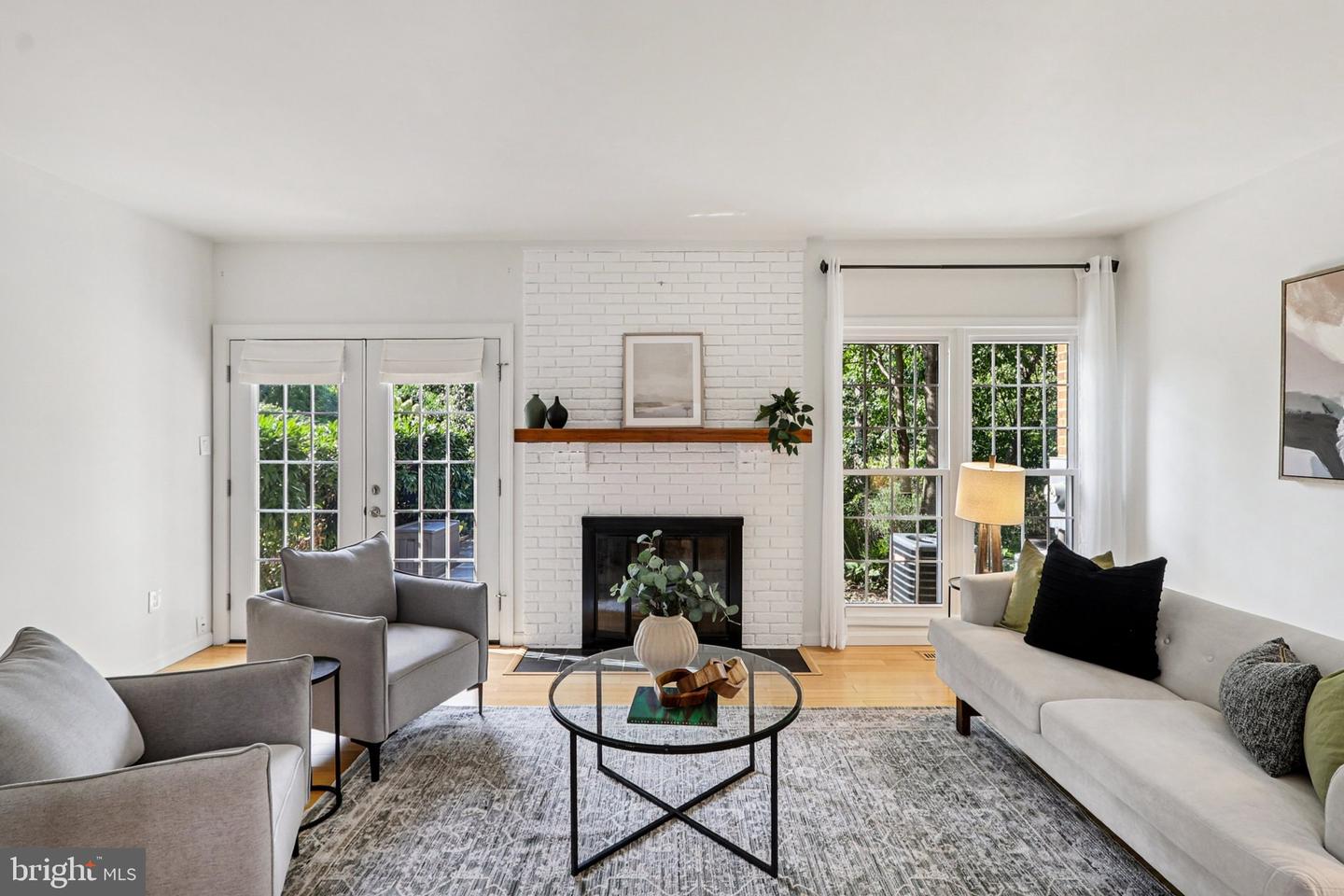 5018 DOMAIN PL, ALEXANDRIA, Virginia 22311, 3 Bedrooms Bedrooms, ,3 BathroomsBathrooms,Residential,For sale,5018 DOMAIN PL,VAAX2048110 MLS # VAAX2048110