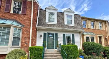 5018 DOMAIN PL, ALEXANDRIA, Virginia 22311, 3 Bedrooms Bedrooms, ,3 BathroomsBathrooms,Residential,For sale,5018 DOMAIN PL,VAAX2048110 MLS # VAAX2048110