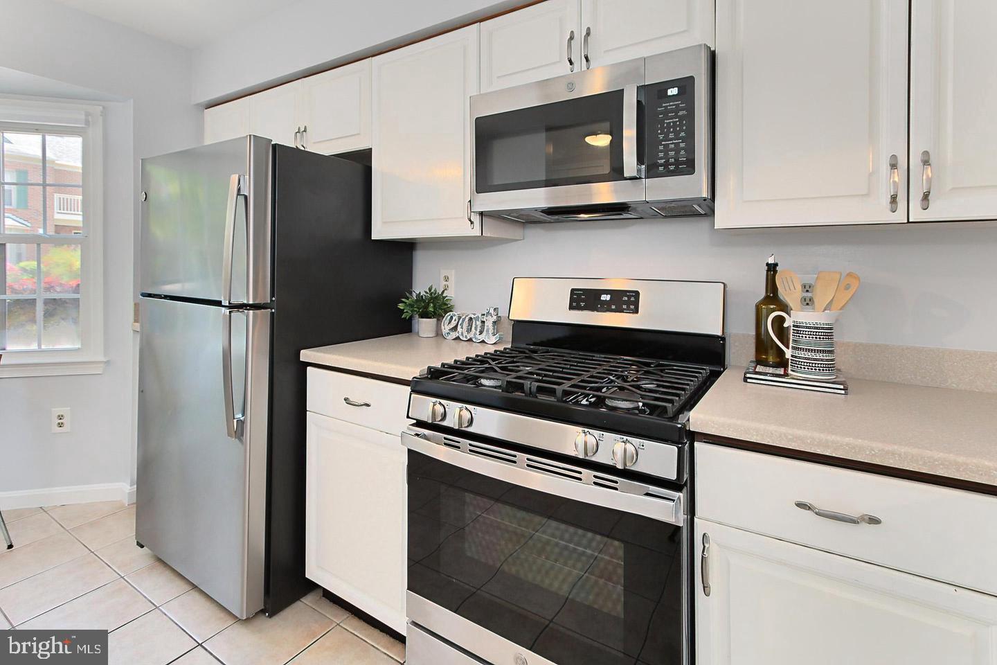 7527 CHRISLAND CV, FALLS CHURCH, Virginia 22042, 2 Bedrooms Bedrooms, ,2 BathroomsBathrooms,Residential,For sale,7527 CHRISLAND CV,VAFX2259622 MLS # VAFX2259622