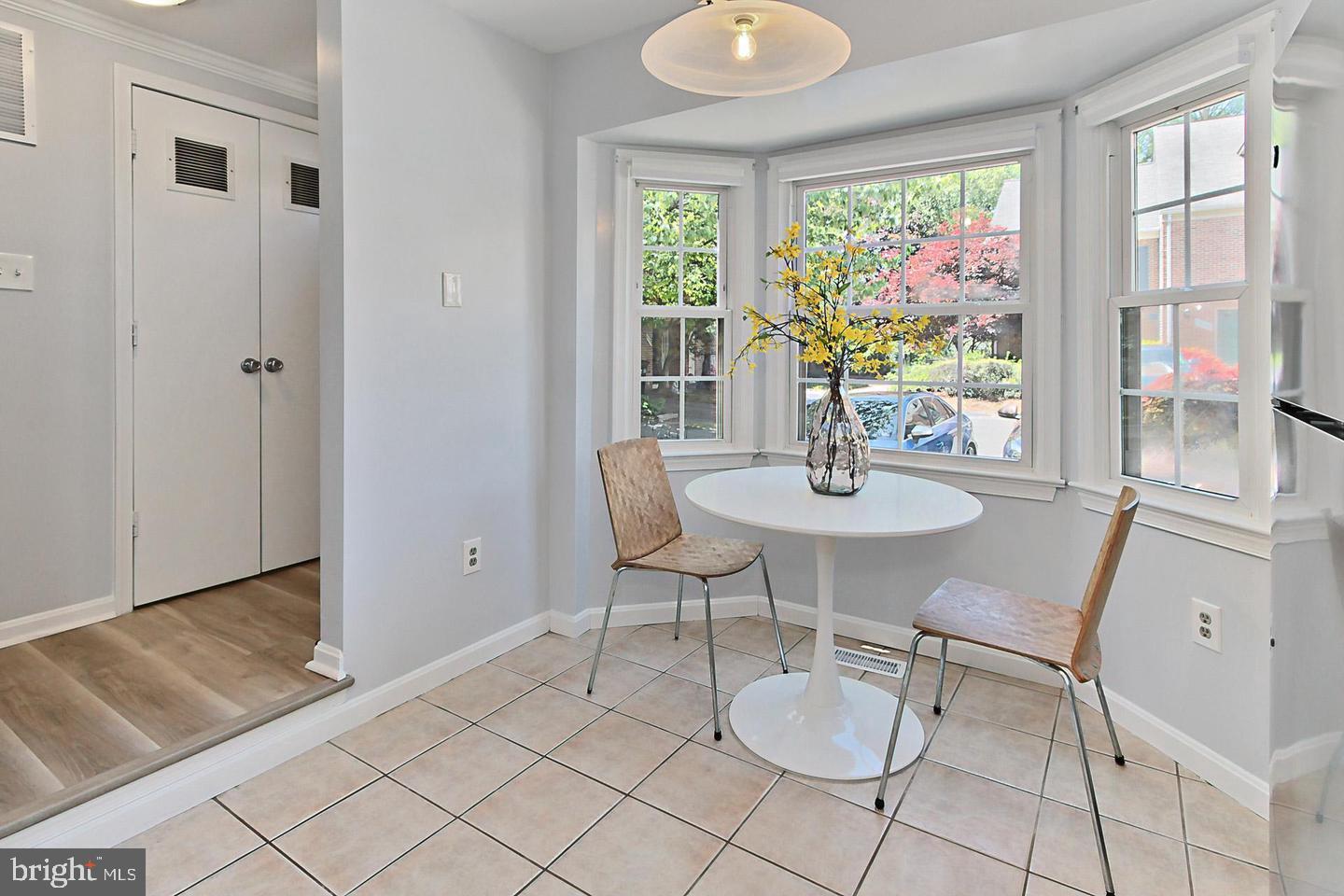 7527 CHRISLAND CV, FALLS CHURCH, Virginia 22042, 2 Bedrooms Bedrooms, ,2 BathroomsBathrooms,Residential,For sale,7527 CHRISLAND CV,VAFX2259622 MLS # VAFX2259622