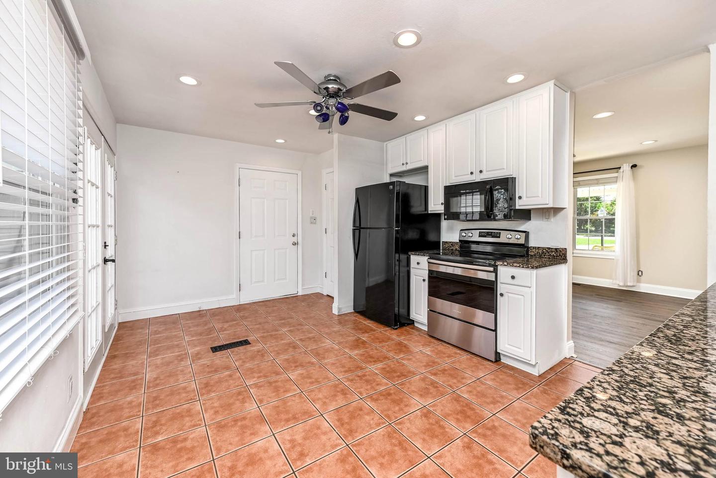 109 N SEQUOIA CT, STERLING, Virginia 20164, 3 Bedrooms Bedrooms, ,2 BathroomsBathrooms,Residential,For sale,109 N SEQUOIA CT,VALO2104134 MLS # VALO2104134