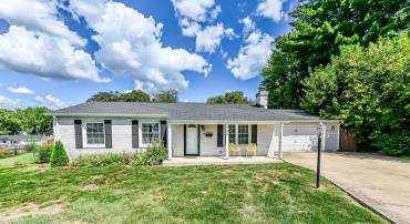 109 N SEQUOIA CT, STERLING, Virginia 20164, 3 Bedrooms Bedrooms, ,2 BathroomsBathrooms,Residential,For sale,109 N SEQUOIA CT,VALO2104134 MLS # VALO2104134