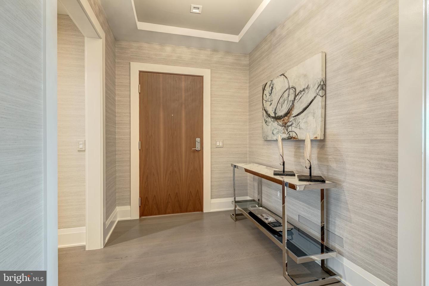 310 STRAND ST #304, ALEXANDRIA, Virginia 22314, 2 Bedrooms Bedrooms, 5 Rooms Rooms,2 BathroomsBathrooms,Residential,For sale,310 STRAND ST #304,VAAX2048404 MLS # VAAX2048404