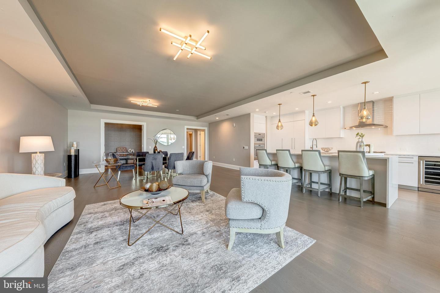 310 STRAND ST #304, ALEXANDRIA, Virginia 22314, 2 Bedrooms Bedrooms, 5 Rooms Rooms,2 BathroomsBathrooms,Residential,For sale,310 STRAND ST #304,VAAX2048404 MLS # VAAX2048404