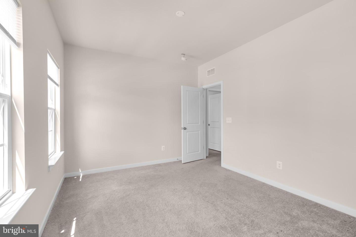 2053 WHITHORN HILL, JEFFERSONTON, Virginia 22724, 4 Bedrooms Bedrooms, ,3 BathroomsBathrooms,Residential,For sale,2053 WHITHORN HILL,VACU2011244 MLS # VACU2011244
