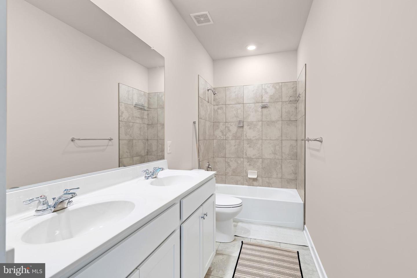 2053 WHITHORN HILL, JEFFERSONTON, Virginia 22724, 4 Bedrooms Bedrooms, ,3 BathroomsBathrooms,Residential,For sale,2053 WHITHORN HILL,VACU2011244 MLS # VACU2011244