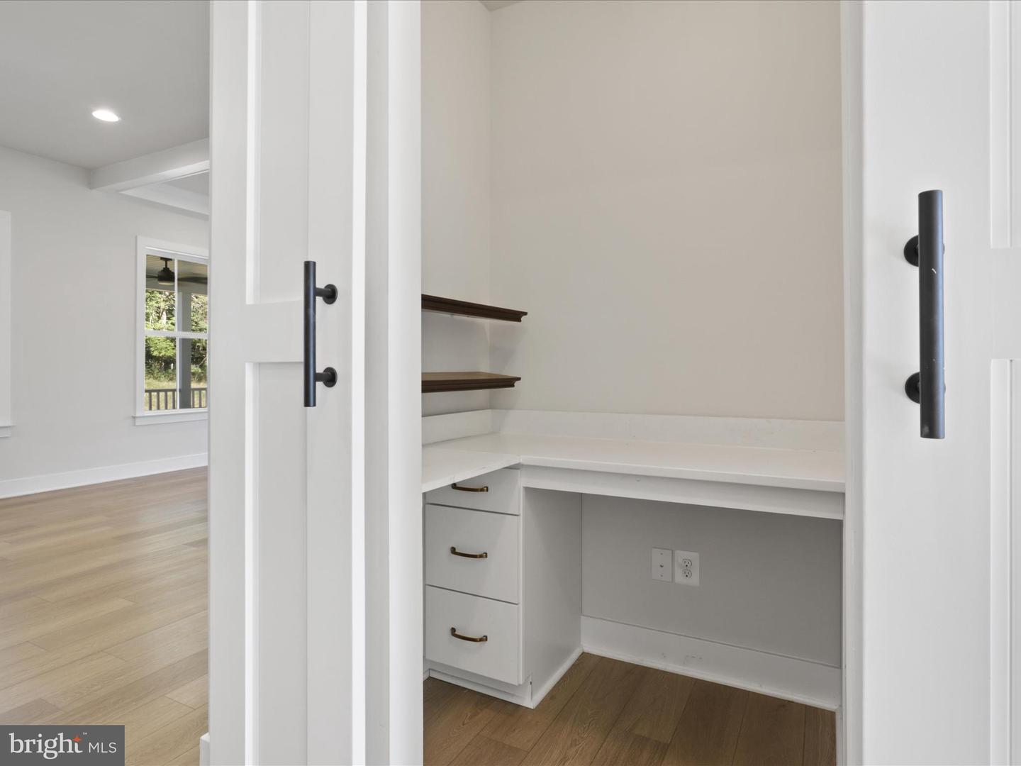 23637 CRANFORD KNOLL CT, ALDIE, Virginia 20105, 5 Bedrooms Bedrooms, ,4 BathroomsBathrooms,Residential,For sale,23637 CRANFORD KNOLL CT,VALO2104276 MLS # VALO2104276