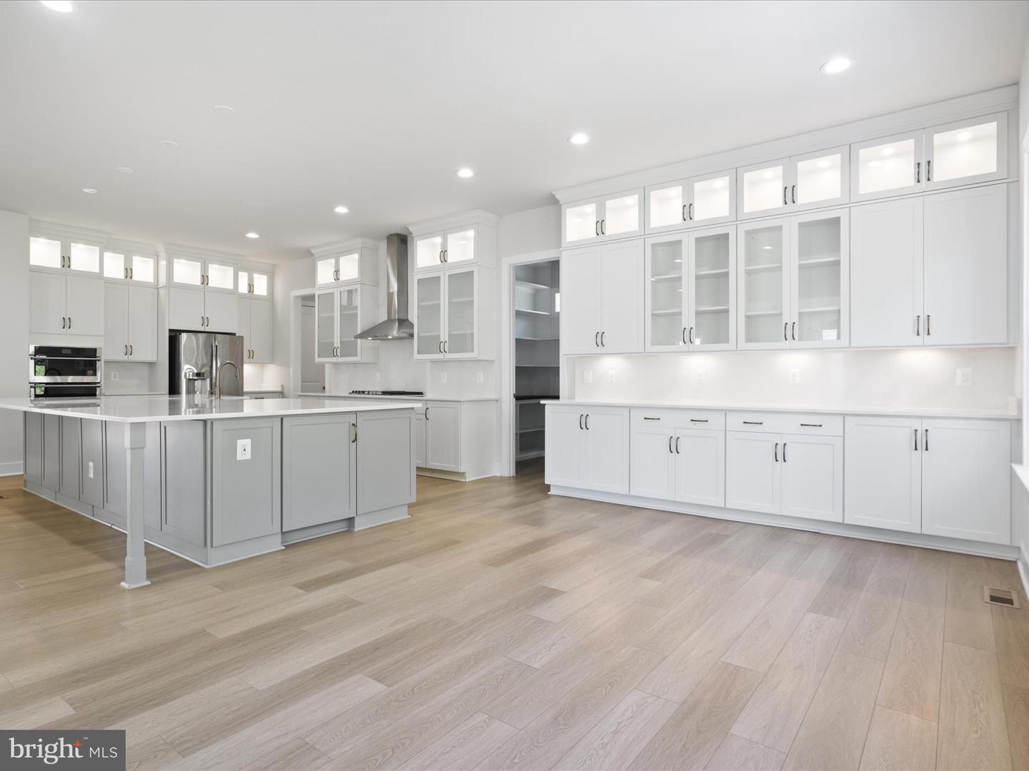 23637 CRANFORD KNOLL CT, ALDIE, Virginia 20105, 5 Bedrooms Bedrooms, ,4 BathroomsBathrooms,Residential,For sale,23637 CRANFORD KNOLL CT,VALO2104276 MLS # VALO2104276