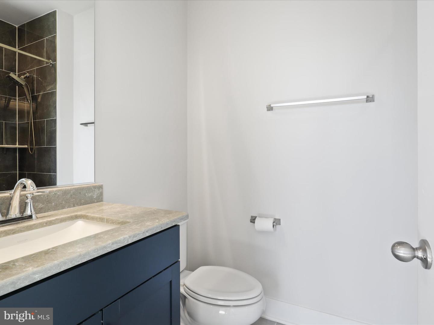 23637 CRANFORD KNOLL CT, ALDIE, Virginia 20105, 5 Bedrooms Bedrooms, ,4 BathroomsBathrooms,Residential,For sale,23637 CRANFORD KNOLL CT,VALO2104276 MLS # VALO2104276