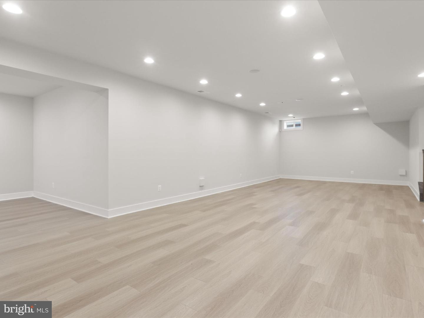 23637 CRANFORD KNOLL CT, ALDIE, Virginia 20105, 5 Bedrooms Bedrooms, ,4 BathroomsBathrooms,Residential,For sale,23637 CRANFORD KNOLL CT,VALO2104276 MLS # VALO2104276