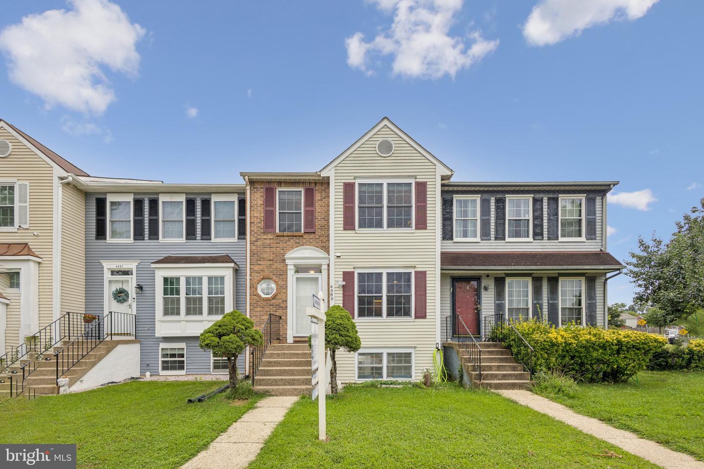 4689 JOANNA CT, WOODBRIDGE, Virginia 22193, 3 Bedrooms Bedrooms, ,3 BathroomsBathrooms,Residential,For sale,4689 JOANNA CT,VAPW2101232 MLS # VAPW2101232