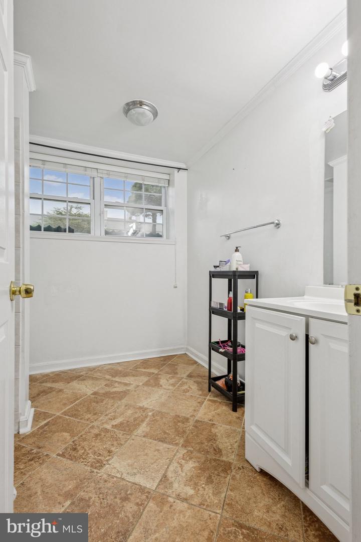 4689 JOANNA CT, WOODBRIDGE, Virginia 22193, 3 Bedrooms Bedrooms, ,3 BathroomsBathrooms,Residential,For sale,4689 JOANNA CT,VAPW2101232 MLS # VAPW2101232