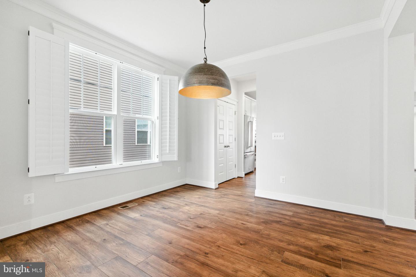 17968 RIDGEWOOD PL, ROUND HILL, Virginia 20141, 4 Bedrooms Bedrooms, 18 Rooms Rooms,4 BathroomsBathrooms,Residential,For sale,17968 RIDGEWOOD PL,VALO2104472 MLS # VALO2104472