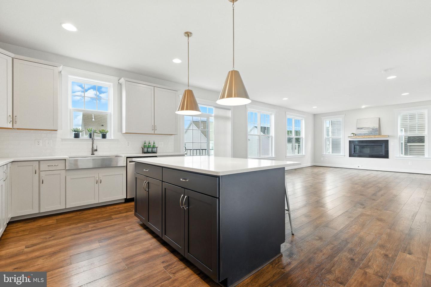 17968 RIDGEWOOD PL, ROUND HILL, Virginia 20141, 4 Bedrooms Bedrooms, 18 Rooms Rooms,4 BathroomsBathrooms,Residential,For sale,17968 RIDGEWOOD PL,VALO2104472 MLS # VALO2104472
