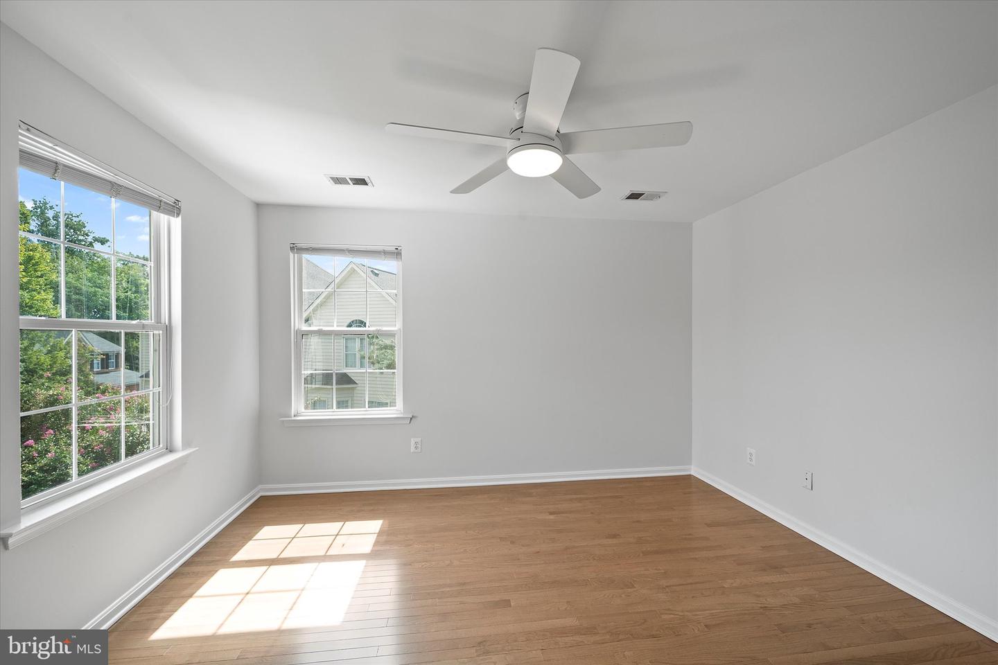 46999 BAINBRIDGE PL, STERLING, Virginia 20165, 4 Bedrooms Bedrooms, ,3 BathroomsBathrooms,Residential,For sale,46999 BAINBRIDGE PL,VALO2104508 MLS # VALO2104508