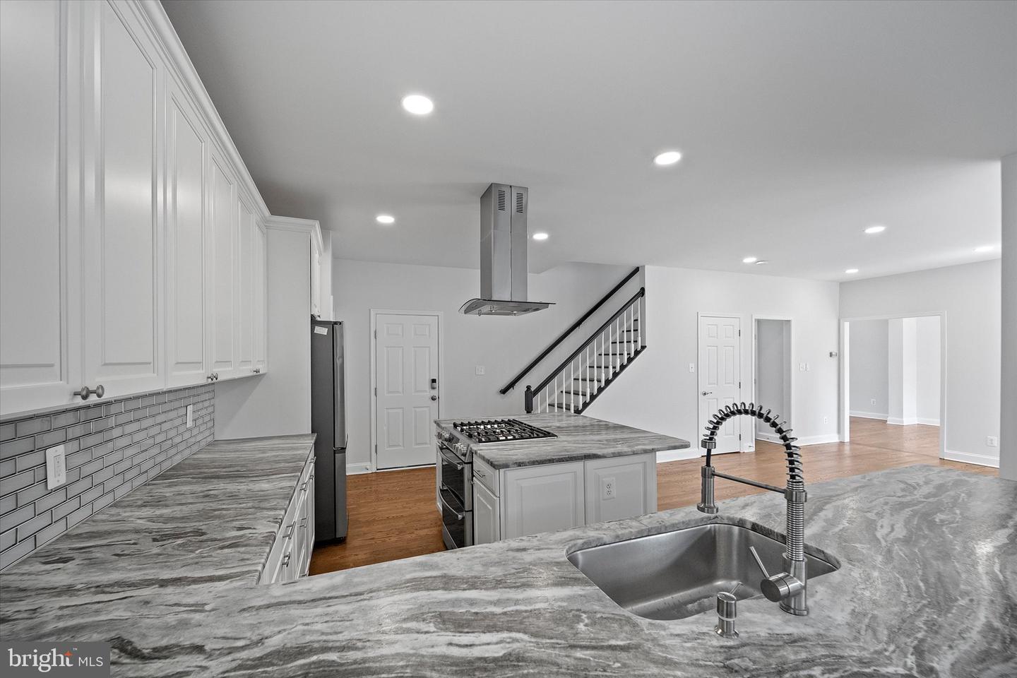 46999 BAINBRIDGE PL, STERLING, Virginia 20165, 4 Bedrooms Bedrooms, ,3 BathroomsBathrooms,Residential,For sale,46999 BAINBRIDGE PL,VALO2104508 MLS # VALO2104508