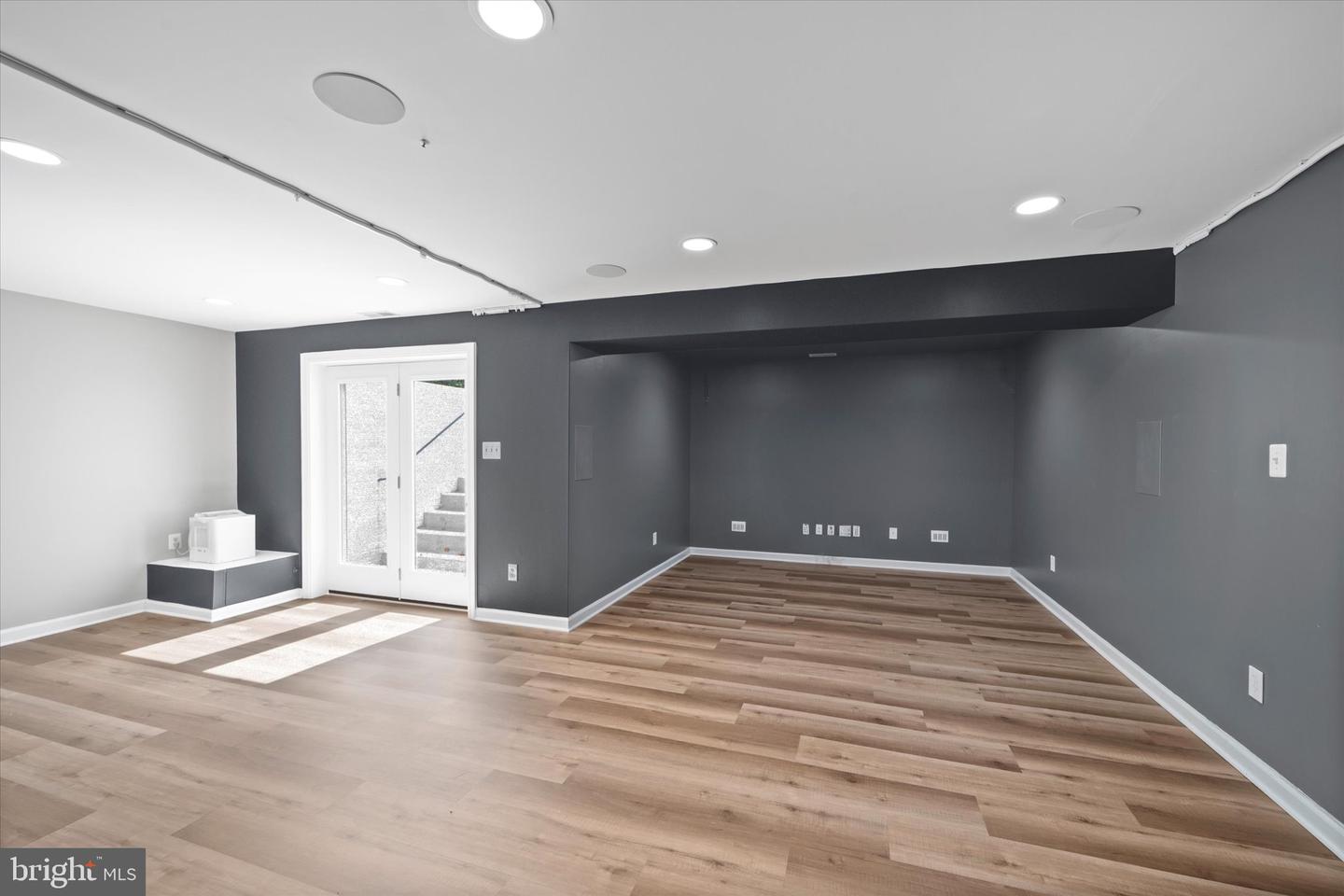 46999 BAINBRIDGE PL, STERLING, Virginia 20165, 4 Bedrooms Bedrooms, ,3 BathroomsBathrooms,Residential,For sale,46999 BAINBRIDGE PL,VALO2104508 MLS # VALO2104508