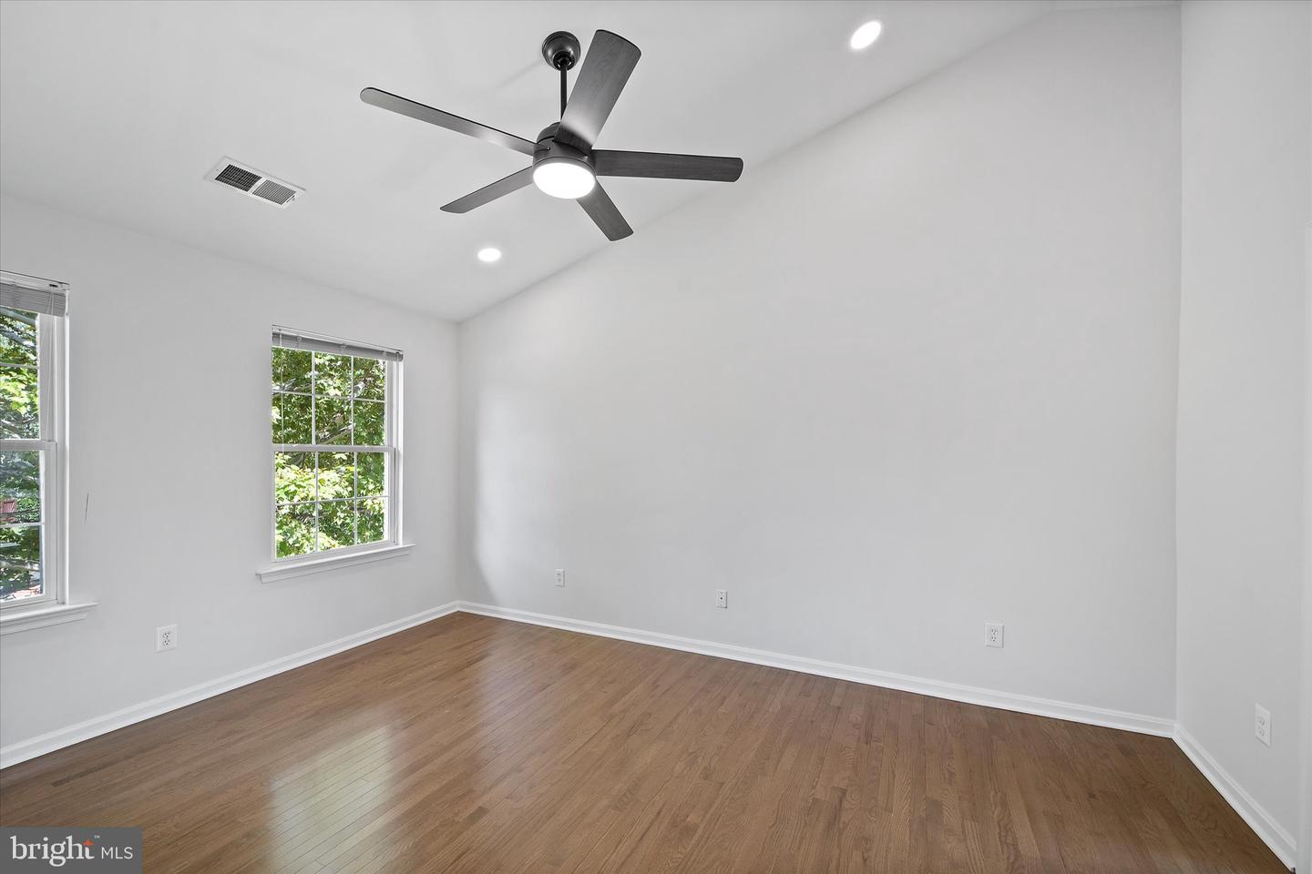 46999 BAINBRIDGE PL, STERLING, Virginia 20165, 4 Bedrooms Bedrooms, ,3 BathroomsBathrooms,Residential,For sale,46999 BAINBRIDGE PL,VALO2104508 MLS # VALO2104508