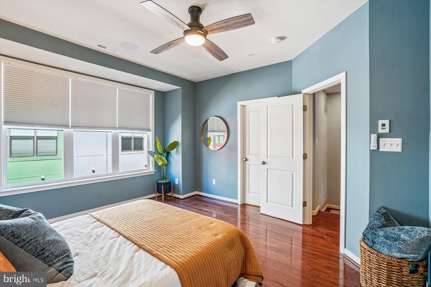 2942 PENNY LN, FAIRFAX, Virginia 22031, 3 Bedrooms Bedrooms, 12 Rooms Rooms,3 BathroomsBathrooms,Residential,For sale,2942 PENNY LN,VAFX2261128 MLS # VAFX2261128